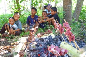 Penyembelihan & Pendistribusian Qurban Di Nusa Tenggara Timur